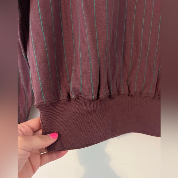 CREW Burgundy Striped Men's Sweater size M (J123) - Picture 6 of 9